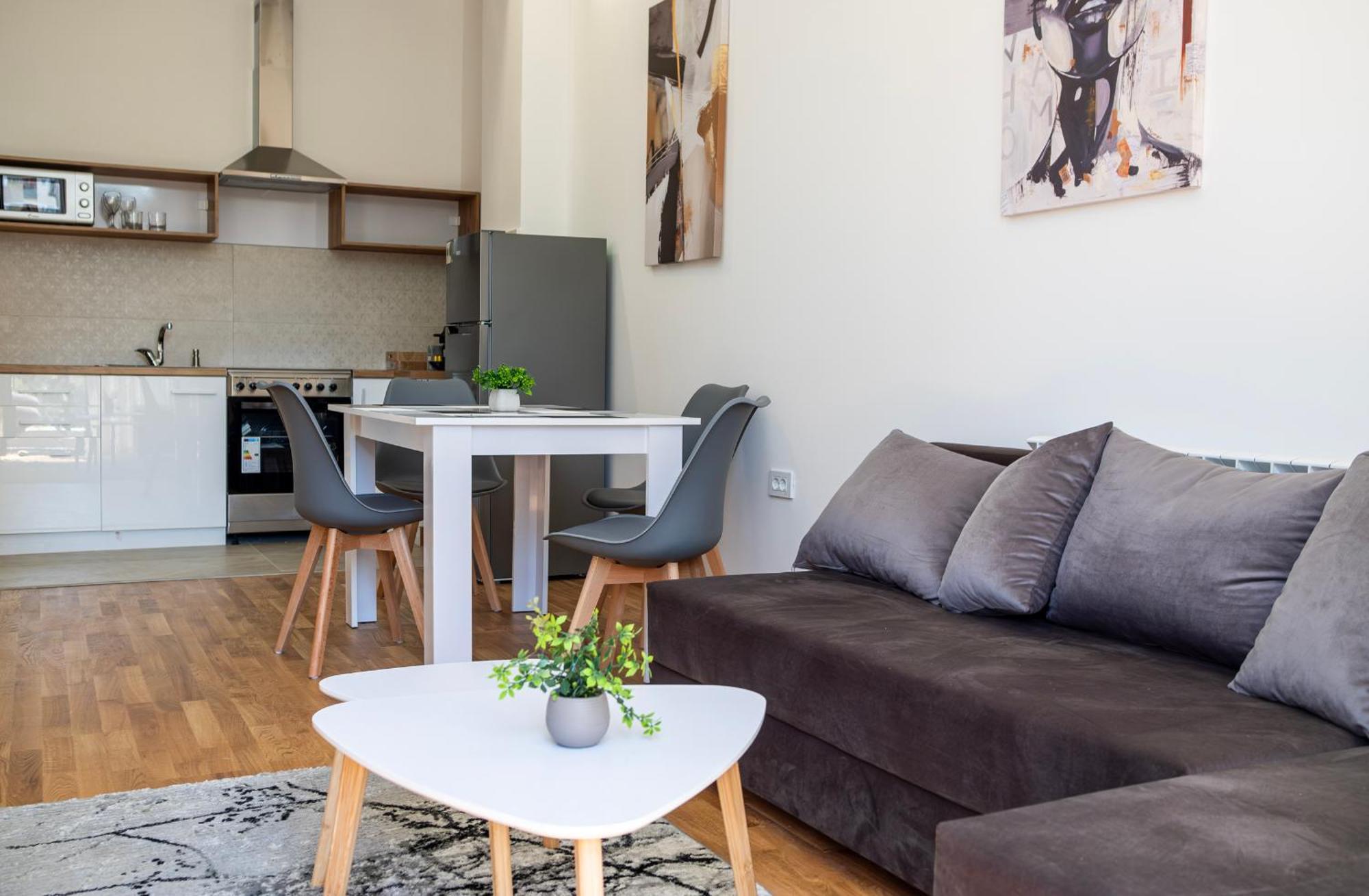 Home Art Apartments Skopje Eksteriør billede